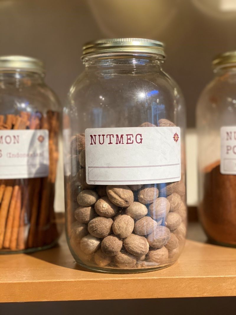 Nutmeg Whole